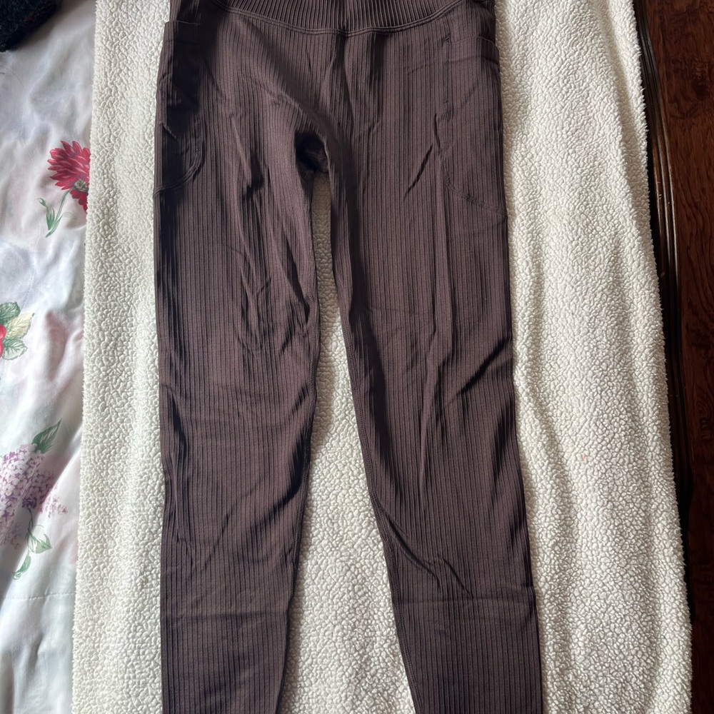 Mono B Ribbed Brown High-Rise Leggings